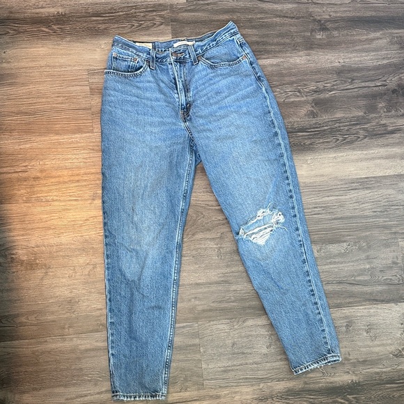 Levi’s Women's Blue Straight Leg Jeans - Picture 1 of 2
